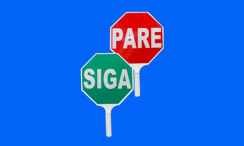 Señalización PARE Y SIGA